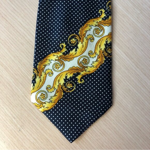 Vintage Gianni Versace 100% Silk Baroque Filigree Navy & Gold Tie - Picture 2 of 10